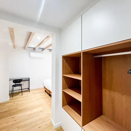 Isaura's - Cozy Little House In The Heart Of Viana Апартаменты