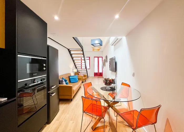 Isaura's - Cozy Little House In The Heart Of Viana *